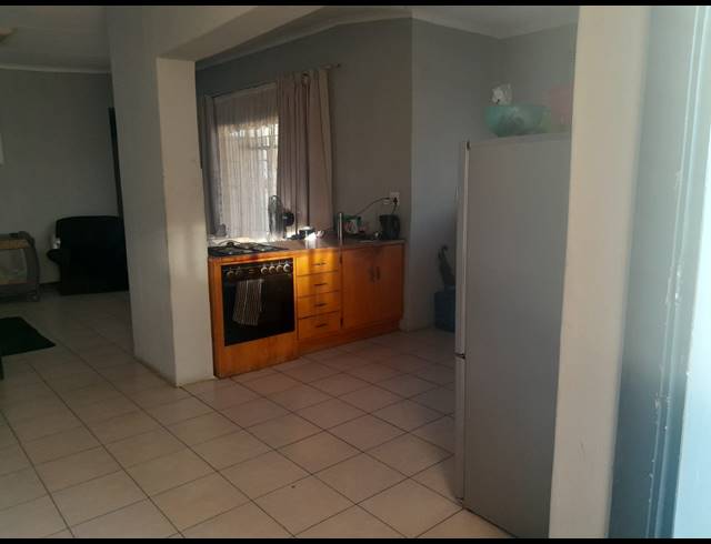174M² BUILDING FOR SALE IN BO-DORP